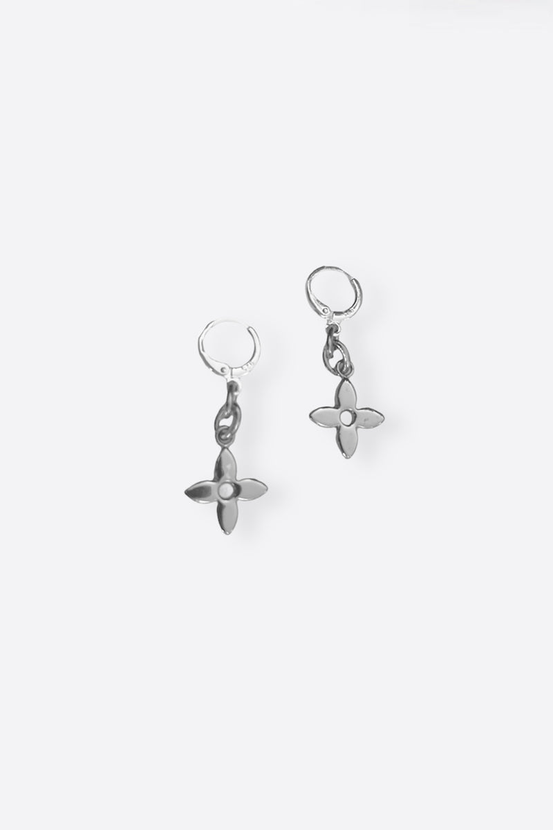 LOOEE EARRINGS